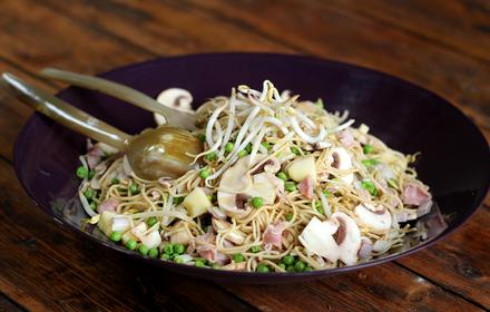 Noodle salad with bean sprouts thumbnail image